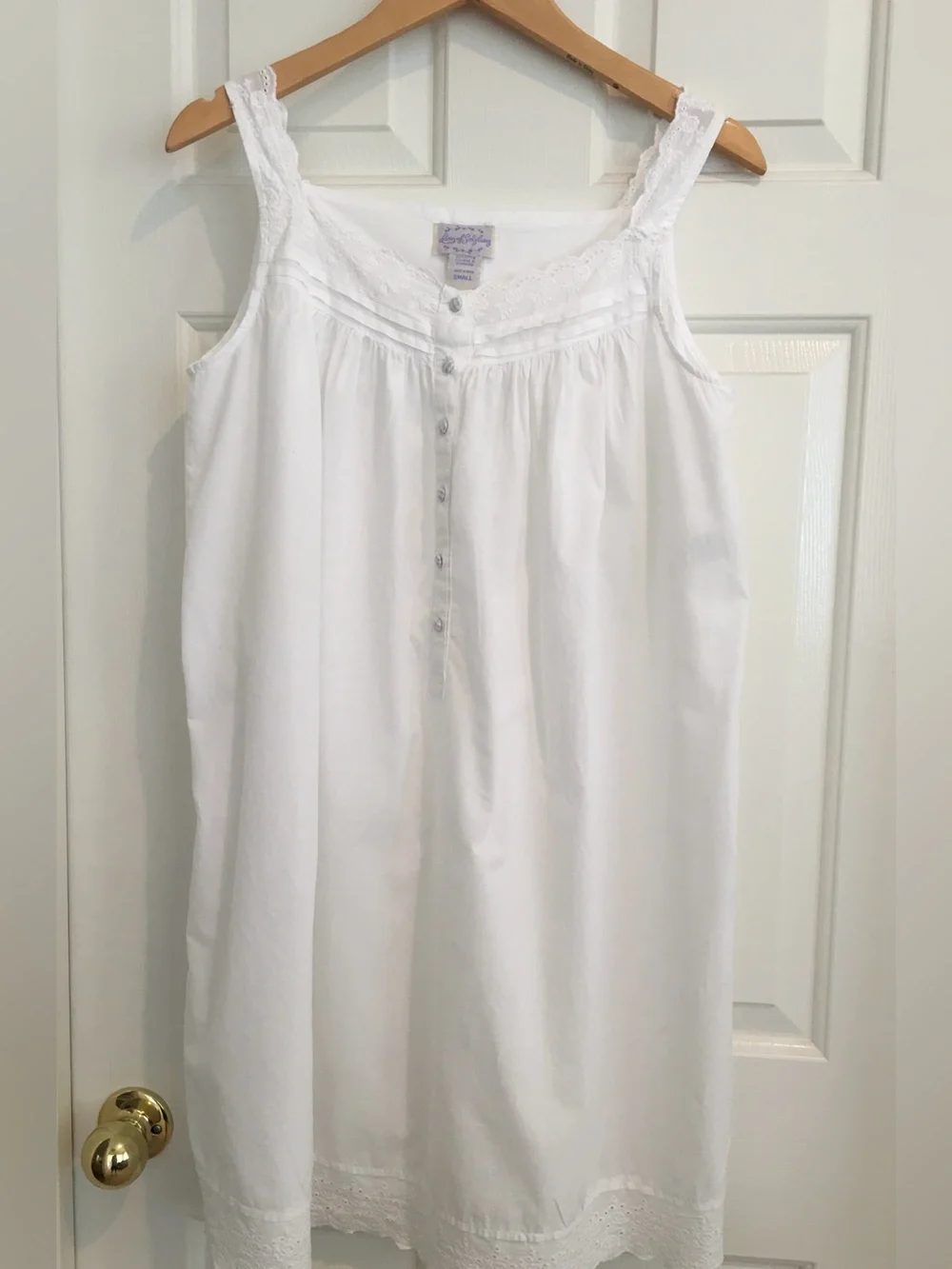 VTG Lanz of Salzburg White 100% Cotton Nightgown Sz S Eyelet Lace Cottagecore